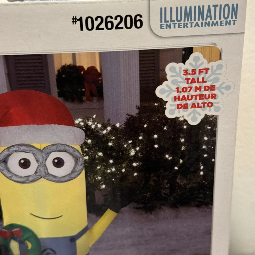 Despicable Me Minion Christmas Inflatable 3.5FT Santa Hat Wreath Yard Decor